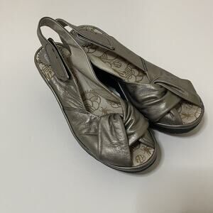FLY London champagne metallic wedge sling back peep toe heels size 39